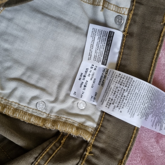 Levi's 514 straight leg pant olive green Size W29/L32 New With Tags - Picture 7 of 10